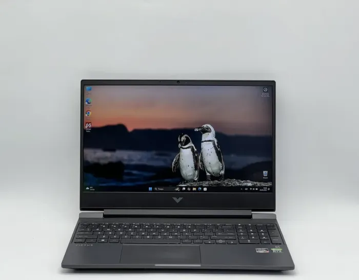 Ігровий ноутбук HP Victus 15-fb0028nr / 15.6" (1920x1080) IPS / AMD Ryzen 7 5800H (8 (16) ядер по 3.2 - 4.4 GHz) / 16 GB DDR4 / 480 GB SSD / nVidia GeForce RTX 3050 Ti, 4 GB GDDR6, 128-bit / WebCam б/в - зображення 2