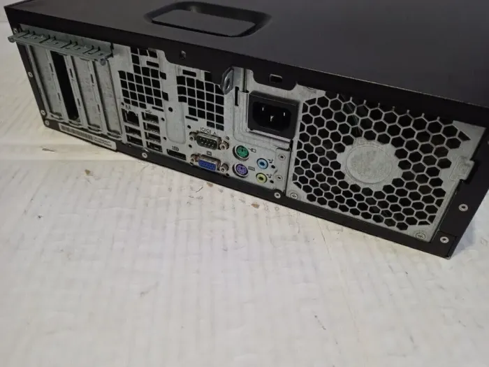 ПК HP Compaq 6000 Pro SFF / Intel Core 2 Quad Q8300 (4 ядра по 2.5 GHz) / 8 GB DDR3 / 120 GB SSD NEW / Intel GMA Graphics 4500 / DVD-RW б/в - зображення 4