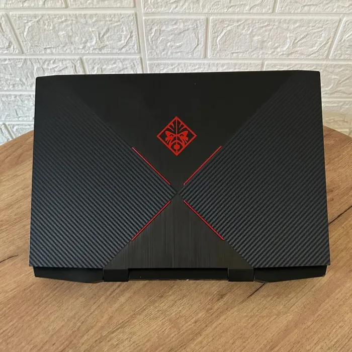 Ігровий ноутбук HP Omen 15-dc1079wm / 15.6" (1920x1080) IPS / Intel Core i7-9750H (6 (12) ядер по 2.6 - 4.5 GHz) / 16 GB DDR4 / 512 GB SSD / nVidia GeForce RTX 2070 Max-Q, 8 GB GDDR6, 256-bit / WebCam б/в - зображення 3