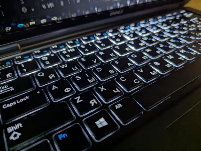 Нетбук-трансформер Dell Latitude 5289 / 12.5" (1920x1080) IPS Touch / Intel Core i5-7300U (2 (4) ядра по 2.6 - 3.5 GHz) / 8 GB DDR3 / 256 GB SSD / Intel HD Graphics 620 / WebCam / TouchID / Windows 10 б/в - изображение 6