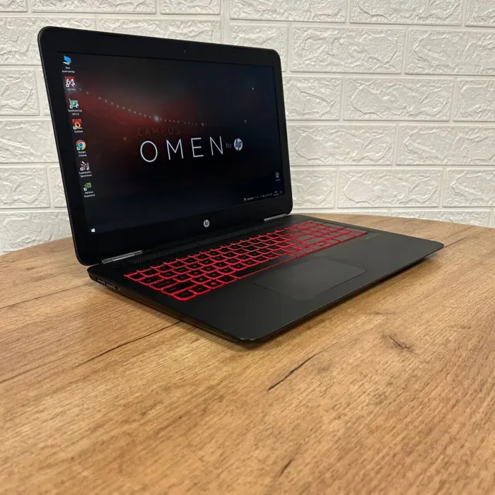Ігровий ноутбук Б-клас HP Omen 15-ax210nr / 15.6" (1920x1080) IPS / Intel Core i7-7700HQ (4 (8) ядра по 2.8 - 3.8 GHz) / 8 GB DDR4 / 128 GB SSD + 1000 GB HDD / nVidia GeForce GTX 1050 Ti, 4 GB GDDR5, 128-bit / WebCam б/в - зображення 4