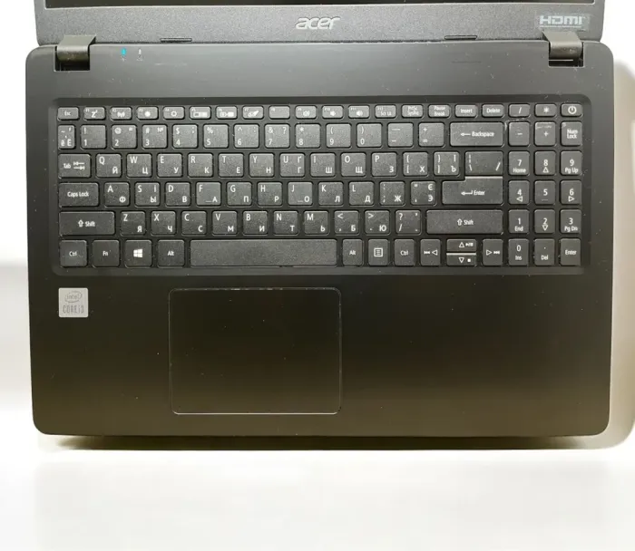 Ноутбук Acer Extensa 15 EX215-52 / 15.6" (1920x1080) TN / Intel Core i3-1005G1 (2 (4) ядра по 1.2 - 3.4 GHz) / 8 GB DDR4 / 256 GB SSD / Intel UHD Graphics / WebCam б/в - зображення 3