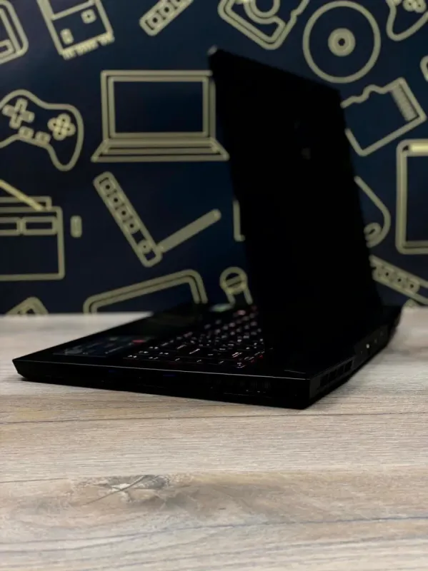 Ігровий ноутбук MSI GP 66 Leopard / 15.6" IPS / Core i7-10750H (6(12) ядер по 2.6-5 GHz) / 16GB DDR4 / 512GB SSD / GeForce RTX 3070, 8GB GDDR6, 256bit / WebCam / Win 10 Pro б/в - зображення 5