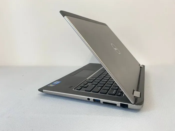 Ноутбук Б-клас Dell Vostro 3360 / 13.3" (1366x768) TN / Intel Core i5-3317U (2 (4) ядра по 1.7 - 2.6 GHz) / 8 GB DDR3 / 240 GB SSD / Intel HD Graphics 4000 / WebCam / HDMI б/в - зображення 6