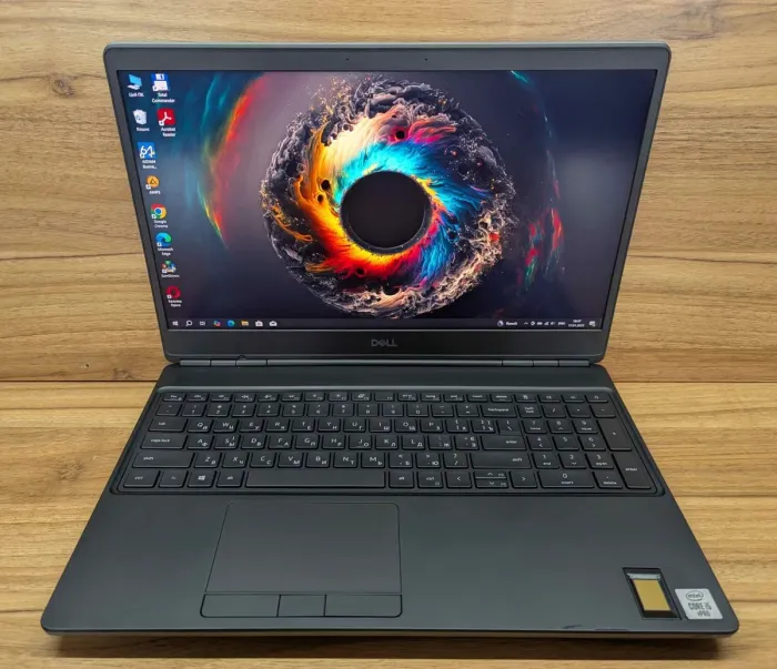 Мобільна робоча станція Dell Precision 7550 / 15.6" (1920x1080) IPS / Intel Core i5-10400H (4 (8) ядра по 2.6 - 4.6 GHz) / 16 GB DDR4 / 480 GB SSD / nVidia Quadro T2000, 4 GB GDDR5, 128-bit / Fingerprint / Windows 10 б/в - зображення 2