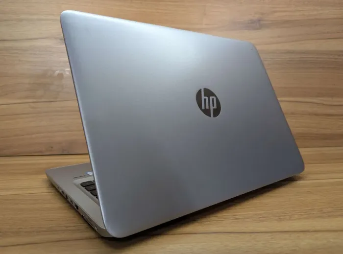 Ультрабук HP EliteBook 840 G4 / 14" (1920x1080) IPS / Intel Core i7-7600U (2 (4) ядра по 2.8 - 3.9 GHz) / 8 GB DDR4 / 240 GB SSD / Intel HD Graphics 620 / WebCam / Fingerprint / Windows 10 б/в - зображення 7