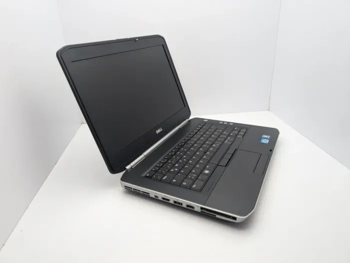 Ноутбук Dell Latitude E5420 / 15.6" (1366x768) TN / Intel Core i5-2520M (2 (4) ядра по 2.5 - 3.2 GHz) / 6 GB DDR3 / 120 GB SSD / Intel HD Graphics 3000 / DVD-ROM б/в - зображення 4
