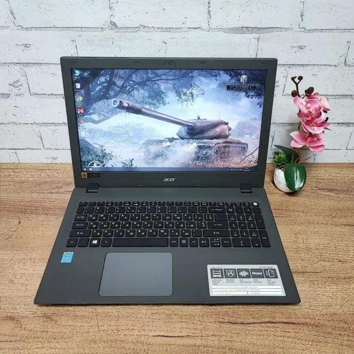 Ноутбук Б-клас Acer Aspire E5-573 / 15.6" (1920x1080) TN / Intel Core i5-4210U (2 (4) ядра по 1.7 - 2.7 GHz) / 8 GB DDR3 / 128 GB SSD / Intel HD Graphics 4400 / WebCam / VGA б/в - зображення 2