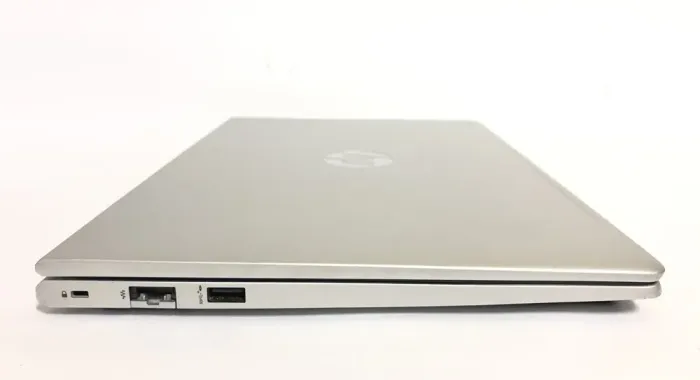 Ультрабук Б-клас HP ProBook 440 G9 / 14" (1920x1080) IPS / Intel Core i3-1215U (6 (8) ядер по 1.2 - 4.4 GHz) / 16 GB DDR4 / 256 GB SSD NVMe / Intel UHD Graphics / WebCam / Win 10 Pro б/в - зображення 4