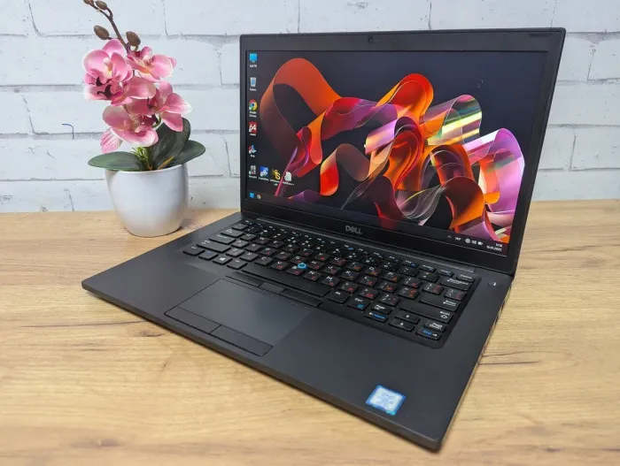 Ультрабук Dell Latitude 7480 / 14" (1920x1080) TN / Intel Core i5-8350U (4 (8) ядра по 1.7 - 3.6 GHz) / 8 GB DDR4 / 128 GB SSD / Intel HD Graphics 520 / WebCam б/в - зображення 4