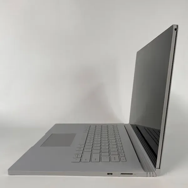 Ноутбук-трансформер Б-клас Microsoft Surface Book 2 / 15" (3240x2160) IPS Touch / Intel Core i7-8650U (4 (8) ядра по 1.9 - 4.2 GHz) / 16 GB DDR3 / 512 GB SSD / nVidia GeForce GTX 1060, 6 GB GDDR5, 192-bit / WebCam / SD Card Reader б/в - зображення 5