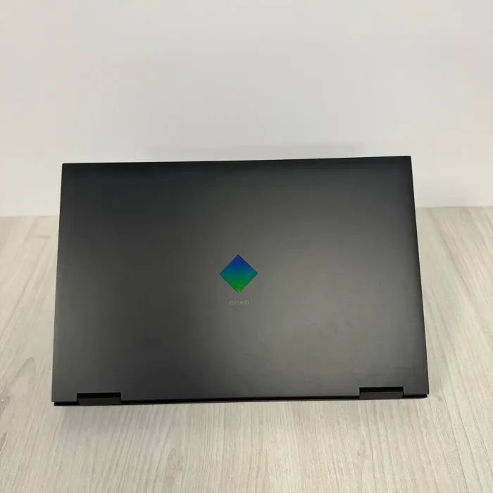 Ігровий ноутбук HP Omen 17t-ck100 / 17,3" (1920x1080) IPS / Intel Core i7-12700H (14 (20) ядер по 3,5 - 4,7 ГГц) / 16 ГБ DDR4 / 512 ГБ SSD / nVidia GeForce RTX 3070 Ti, 8 ГБ GDDR6, 256-біт / Веб-камера б/в - зображення 6