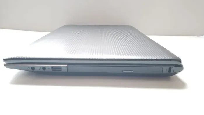 Ноутбук Asus K55Vm / 15.6" (1366x768) TN / Intel Core i3-3110M (2 (4) ядра по 2.4 GHz) / 8 GB DDR3 / 256 GB SSD / nVidia GeForce GT 630M, 2 GB GDDR5, 128-bit / WebCam б/в - зображення 5