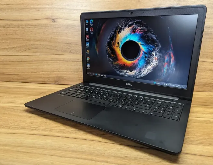 Ноутбук Б-клас Dell Latitude 3550 / 15.6" (1366x768) TN / Intel Core i5-5200U (2 (4) ядра по 2.2 - 2.7 GHz) / 8 GB DDR3 / 240 GB SSD / Intel HD Graphics 5500 / WebCam / Windows 10 б/в - зображення 6