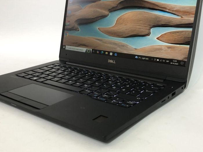 Ультрабук Б-клас Dell Latitude 7370 / 13.3" (1920x1080) IPS / Intel Core m7-6Y75 (2 (4) ядра по 1.2 - 3.1 GHz) / 8 GB DDR3 / 256 GB SSD / Intel HD Graphics 515 / WebCam / Win 10 Pro б/в - зображення 9