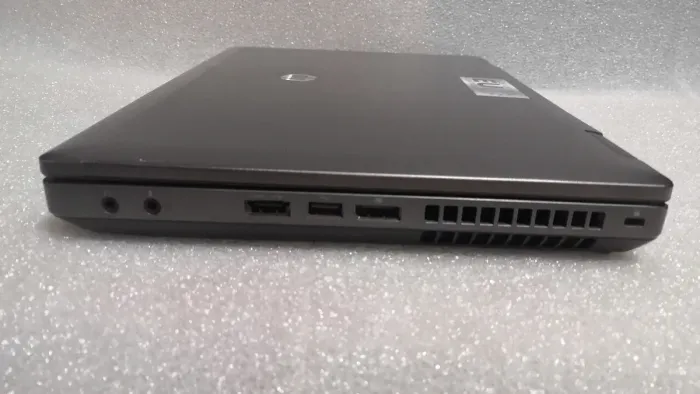 Ноутбук HP ProBook 6460b / 14" (1366x768) TN / Core i3-2310M (2 (4) ядра по 2.1 GHz) / 4 GB DDR3 / 500 GB HDD / HD Graphics 3000 / WebCam / DVD-ROM б/в - зображення 5