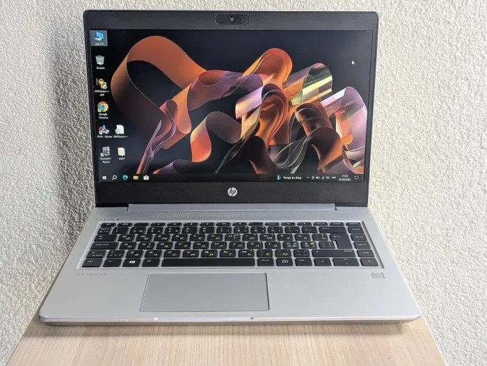 Ноутбук Б-клас HP ProBook 440 G7 / 14" (1920x1080) IPS / Intel Core i3-10110U (2 (4) ядра по 2.1 - 4.1 GHz) / 16 GB DDR4 / 256 GB SSD / Intel UHD Graphics / WebCam б/в - зображення 2