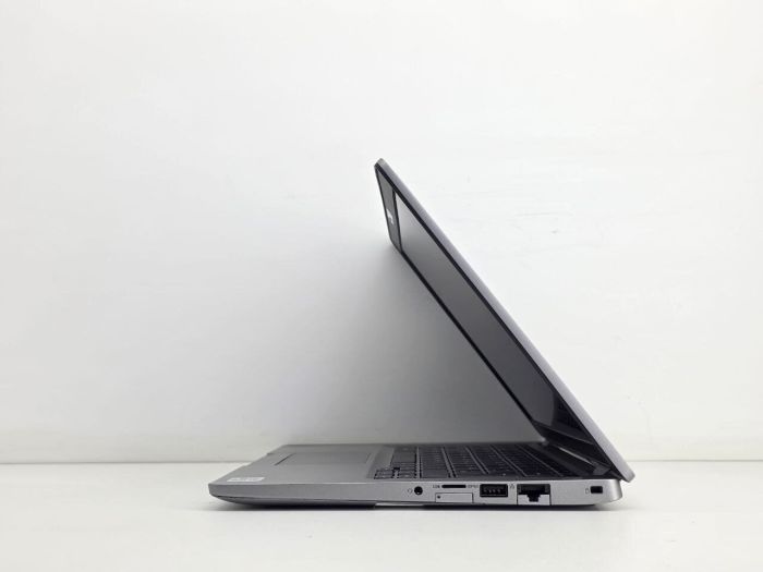 Ультрабук Б-клас Dell Latitude 5310 / 13.3" (1920x1080) IPS / Intel Core i5-10310U (4 (8) ядра по 1.7 - 4.4 GHz) / 8 GB DDR4 / 256 GB SSD / Intel UHD Graphics / WebCam б/в - зображення 5