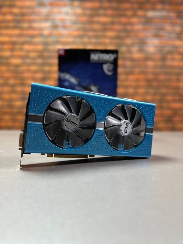 Дискретна відеокарта Sapphire Radeon RX 580 Nitro+ Special Edition, 8 GB GDDR5, 256-bit / 1x DVI, 2x HDMI, 2x DisplayPort / Коробка / (11265-21-20G) б/в - зображення 2