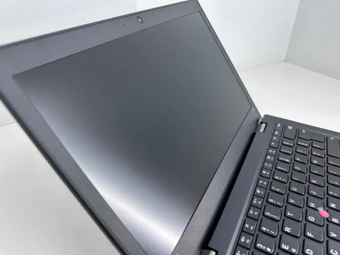 Ультрабук Lenovo ThinkPad L390 / 13.3" (1366x768) TN / Intel Core i5-8365U (4 (8) ядра по 1.6 - 4.1 GHz) / 8 GB DDR4 / 256 GB SSD / Intel UHD Graphics 620 / WebCam б/в - зображення 7