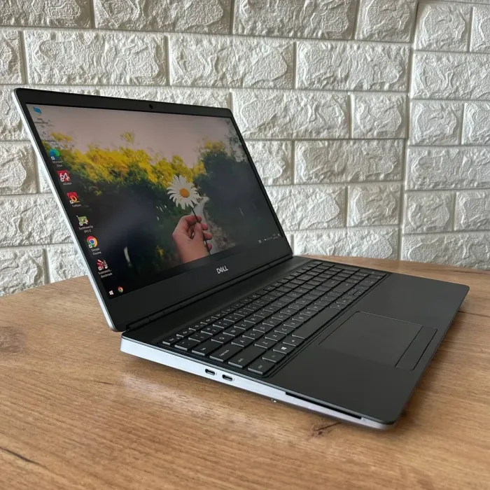 Мобільна робоча станція Б-клас Dell Precision 7550 / 15.6" (1920x1080) IPS / Intel Core i9-10885H (8 (16) ядер по 2.4 - 5.3 GHz) / 16 GB DDR4 / 512 GB SSD / nVidia Quadro RTX 4000 Max-Q, 8 GB GDDR6, 256-bit / WebCam б/в - зображення 4