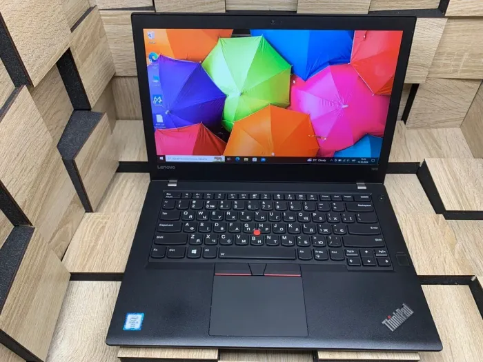 Ультрабук Б-клас Lenovo ThinkPad T470 / 14" (1920x1080) IPS / Intel Core i5-6300U (2 (4) ядра 2.4 - 3.0 GHz) / 8 GB DDR4 / 128 GB SSD / Intel HD Graphics 520 / WebCam / Fingerprint б/в - зображення 2
