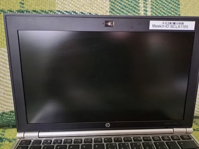 Нетбук Б-клас HP EliteBook 2170p / 11.6" (1366x768) TN / Intel Core i7-3667U (2 (4) ядра по 2.0 - 3.2 GHz) / 4 GB DDR3 / 120 GB SSD / Intel HD Graphics 4000 / WebCam / Win 11 б/в - зображення 12