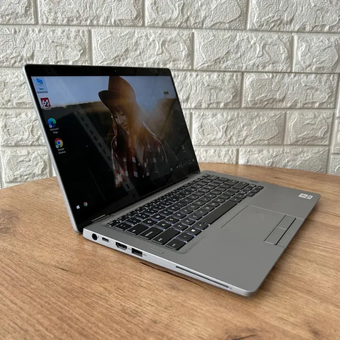 Ультрабук-трансформер Б-клас Dell Latitude 5310 2-in-1 / 13.3" (1920x1080) IPS Touch / Intel Core i7-10610U (4 (8) ядра по 1.8 - 4.9 GHz) / 16 GB DDR4 / 512 GB SSD / UHD Graphics / WebCam б/в - зображення 4