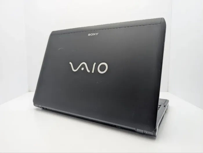 Ноутбук Sony VPC S13 / 13.3" (1366x768) TN / Intel Core i5-580M (2 (4) ядра по 2.6 - 3.3 GHz) / 6 GB DDR3 / 500 GB HDD / nVidia GeForce 310M, 512 MB GDDR3, 64-bit / WebCam / DVD-ROM б/в - зображення 8