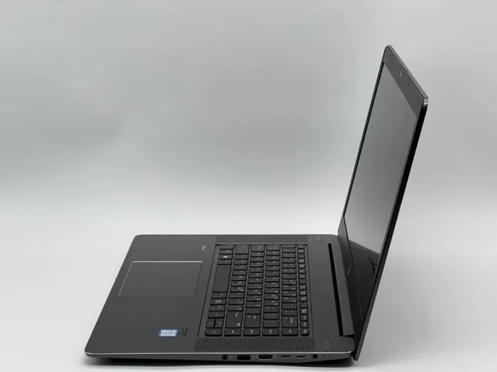 Мобільна робоча станція HP ZBook Studio G3 / 15.6" (1920x1080) IPS / Intel Core i7-6700HQ (4 (8) ядра по 2.6 - 3.5 GHz) / 32 GB DDR4 / 960 GB SSD / nVidia Quadro M1000M, 4 GB GDDR5, 128-bit / WebCam б/в - зображення 4