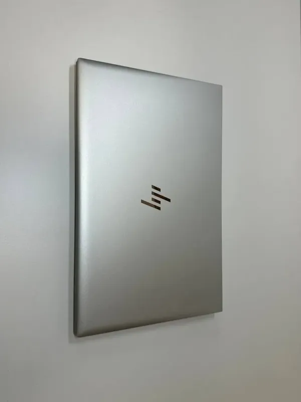 Ультрабук HP EliteBook 850 G7 / 15.6" (1920x1080) IPS / Intel Core i5-10310U (4 (8) ядра по 1.7 - 4.4 GHz) / 16 GB DDR4 / 256 GB SSD / Intel UHD Graphics / WebCam / TouchID б/в - зображення 6