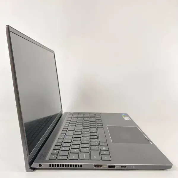 Ігровий ноутбук Б-клас Dell Vostro 15 7510 / 15.6" (1920x1080) IPS / Intel Core i7-11800H (8 (16) ядер по 2.3 - 4.6 GHz) / 16 GB DDR4 / 512 GB SSD / nVidia GeForce RTX 3050 Ti, 4 GB GDDR6, 128-bit / WebCam / Fingerprint б/в - зображення 4