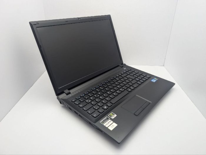 Ноутбук Terra Mobile 1547Q / 15.6" (1366x768) TN / Intel Core i3-3120M (2 (4) ядра по 2.5 GHz) / 6 GB DDR3 / 1000 GB HDD / nVidia GeForce GT 635M, 1 GB GDDR3, 128-bit / WebCam / DVD-ROM б/в - зображення 6