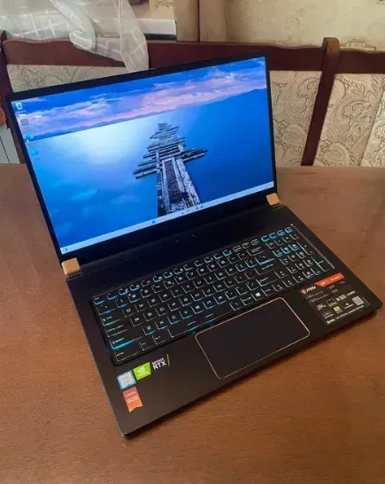 Ігровий ноутбук MSI GS75 Stealth 9SG / 17.3" (1920x1080) IPS / Intel Core i7-9750H (6 (12) ядра по 2.6 - 4.5 GHz) / 32 GB DDR4 / 1000 GB SSD / nVidia GeForce RTX 2080, 8 GB GDDR6, 256-bit / WebCam б/в - зображення 2