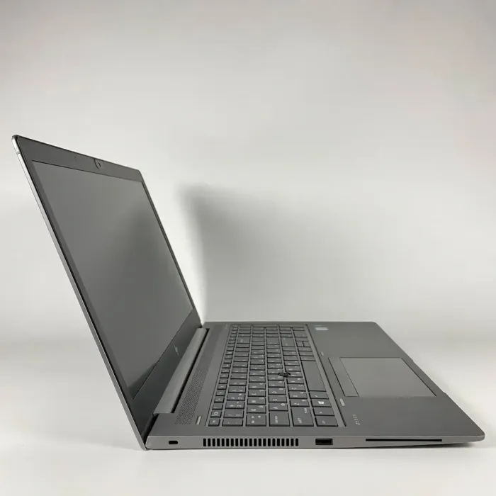 Ноутбук Б-клас HP Zbook 15u G6 / 15.6" (1920x1080) IPS / Intel Core i7-8665U (4 (8) ядра по 1.9 - 4.8 GHz) / 16 GB DDR4 / 256 GB SSD / Intel UHD Graphics / WebCam / TouchID б/в - изображение 4