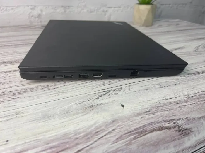 Ультрабук Lenovo ThinkPad L480 / 14" (1920x1080) IPS Touch / Intel Core i5-8350U (4 (8) ядра по 1.7 - 3.6 GHz) / 8 GB DDR4 / 240 GB SSD / Intel UHD Graphics 620 / WebCam б/в - зображення 4