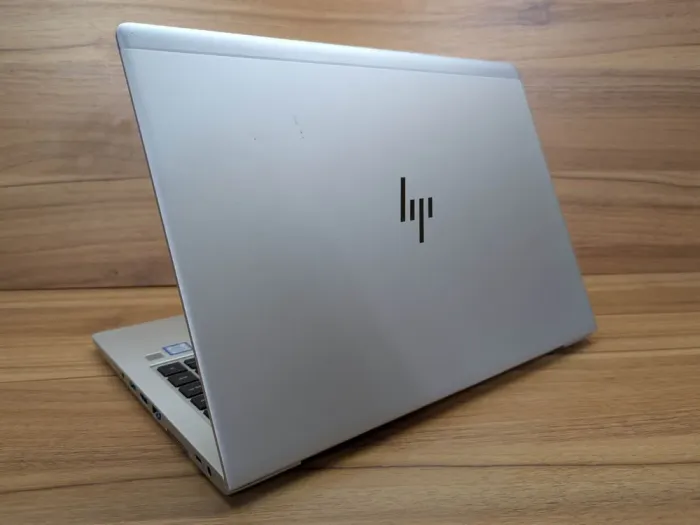 Ультрабук Б-клас HP EliteBook 840 G5 / 14" (1920x1080) IPS / Intel Core i5-8350U (4 (8) ядра по 1.7 - 3.6 GHz) / 16 GB DDR4 / 512 GB SSD / Intel UHD Graphics 620 / WebCam / HDMI / Windows 10 б/в - зображення 7