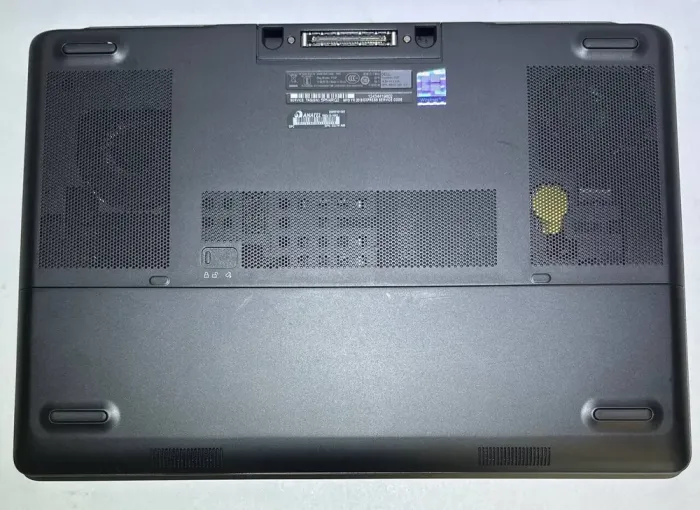 Мобільна робоча станція Dell Precision 7520 / 15,6" (1920x1080) IPS / Intel Core i7-7820HQ (4 (8) ядра по 2,9 - 3,9 ГГц) / 16 ГБ DDR4 / 256 ГБ SSD / nVidia Quadro M1200, 4 ГБ GDDR5, 128-біт / WebCam / Win 11 Pro б/в - зображення 6