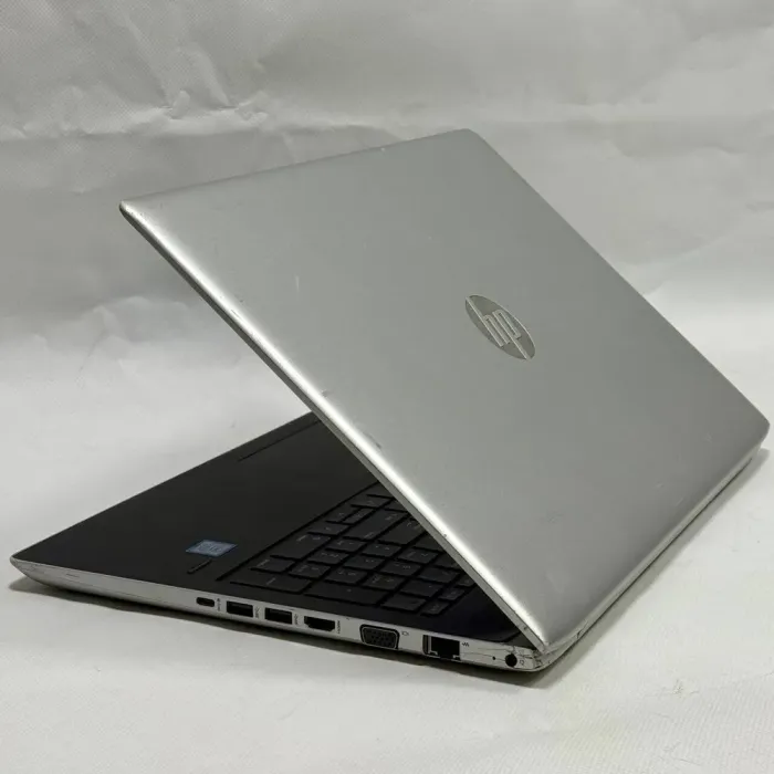 Ноутбук Б-клас HP ProBook 450 G5 / 15.6" (1920x1080) IPS / Intel Core i5-8250U (4 (8) ядра по 1.6 - 3.4 GHz) / 8 GB DDR4 / 256 GB SSD M.2 / Intel UHD Graphics 620 / WebCam / Windows 10 Pro б/в - зображення 7