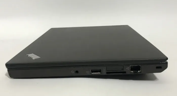 Нетбук Б-клас Lenovo ThinkPad X270 / 12.5" (1366x768) TN / Intel Core i3-6006U (2 (4) ядра по 2.0 GHz) / 8 GB DDR4 / 128 GB SSD / Intel HD Graphics 520 / WebCam / Win 10 Home / Два АКБ б/в - зображення 5