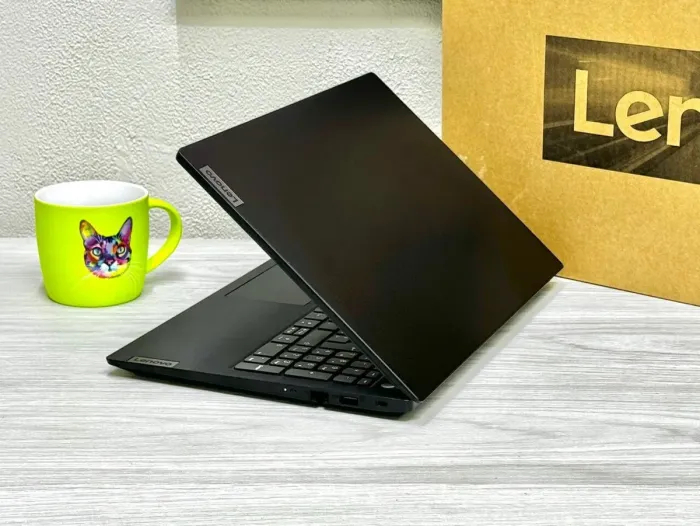 Ультрабук  Lenovo V15 G3 IAD / 15.6" (1920x1080) TN / Intel Core i3-1215U (6 (8) ядер по 1.2 - 4.4 GHz) / 8 GB DDR4 / 256 GB SSD M.2 / Intel UHD Graphics / WebCam / Win 11 Pro - зображення 6