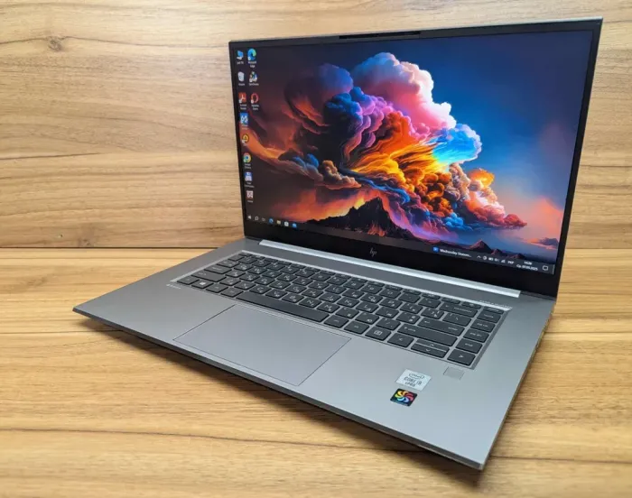 Мобільна робоча станція HP zBook Studio G7 / 15.6" (1920x1080) IPS / Intel Core i9-10885H (8 (16) ядер по 2.4 - 5.3 GHz) / 32 GB DDR4 / 512 GB SSD / nVidia Quadro RTX 3000, 6 GB GDDR6, 192-bit / TouchID / WebCam / Windows 10 б/в - зображення 5