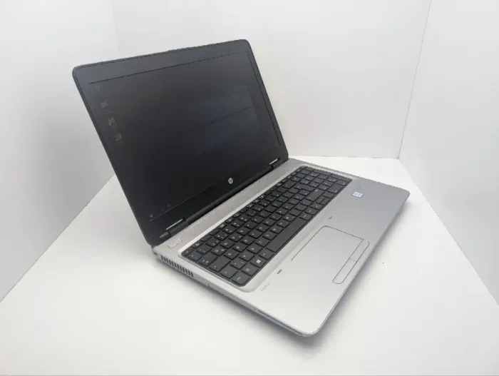 Ноутбук HP ProBook 650 G2 / 15.6" (1920x1080) IPS / Intel Core i3-6100U (2 (4) ядра по 2.3 GHz) / 8 GB DDR4 / 240 GB SSD / Intel HD Graphics 520 / WebCam / DVD-ROM б/в - зображення 7
