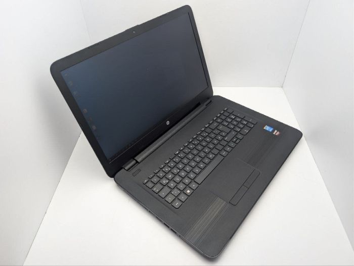 Ноутбук HP 17 x070ng / 17.3" (1920x1080) TN / Intel Core i3-5005U (2 (4) ядра по 2.0 GHz) / 8 GB DDR3 / 128 GB SSD / AMD Radeon R5 M330, 2 GB GDDR3, 64-bit / WebCam / DVD-ROM б/в - зображення 6