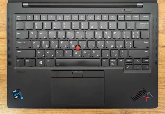 Ультрабук Lenovo ThinkPad X1 Carbon Gen9 / 14" (1920x1080) IPS / Intel Core i7-1165G7 (4 (8) ядра по 2.8 - 4.7 GHz) / 16 GB DDR4 / 480 GB SSD / Intel Iris Xe Graphics / WebCam / Windows 10 б/в - зображення 3