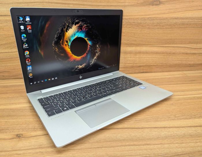 Ультрабук HP EliteBook 850 G5 / 15.6" (1920x1080) IPS / Intel Core i5-8250U (4 (8) ядра по 1.6 - 3.4 GHz) / 16 GB DDR4 / 512 GB SSD / AMD Radeon RX 540, 2 GB GDDR5, 128-bit / WebCam / TouchID / Windows 10 б/в - зображення 4
