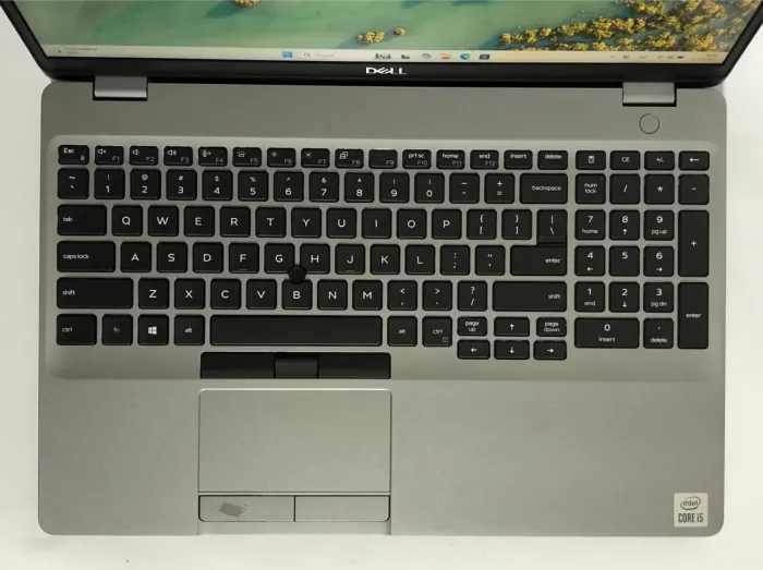 Мобільна робоча станція Б-класу Dell Precision 3551 / 15,6" (1920x1080) IPS / Intel Core i5-10300H (4 (8) ядра по 2,5 - 4,5 ГГц) / 16 ГБ DDR4 / 256 ГБ SSD NVMe / nVidia Quadro P620, 4 ГБ GDDR5, 128-біт / WebCam / Win 11 Pro б/в - зображення 8