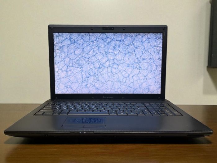 Ноутбук Б-клас Lenovo G565 / 15.6" (1366x768) TN / AMD Athlon II P360 (2 ядра по 2.3 - 3.2 GHz) / 4 GB DDR3 / 120 GB SSD / AMD Radeon HD 4200 Graphics / WebCam б/в - зображення 2