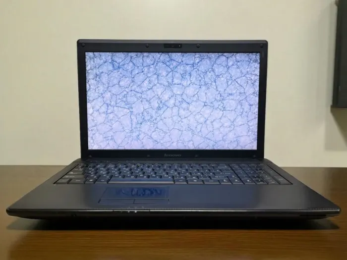 Ноутбук Б-клас Lenovo G565 / 15.6" (1366x768) TN / AMD Athlon II P360 (2 ядра по 2.3 - 3.2 GHz) / 4 GB DDR3 / 120 GB SSD / AMD Radeon HD 4200 Graphics / WebCam б/в - зображення 2