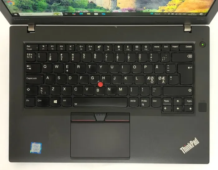 Ігровий ноутбук Б-клас Lenovo ThinkPad T470p / 14" (2560x1440) IPS / Intel Core i7-7820HQ (4 (8) ядра по 2.9 - 3.9 GHz) / 16 GB DDR4 / 512 GB SSD / nVidia GeForce 940MX, 2 GB GDDR5, 64-bit / WebCam / Win 10 Pro б/в - зображення 8